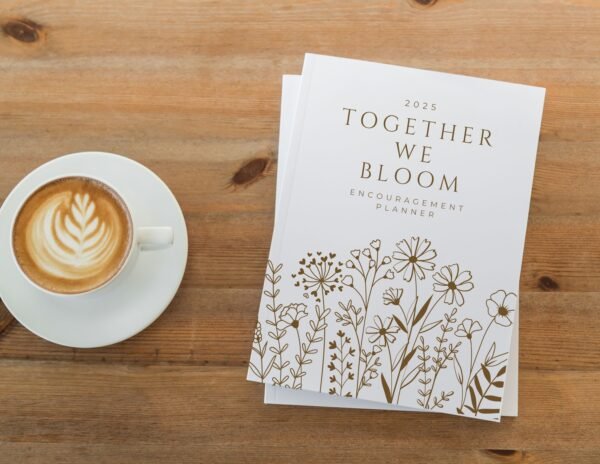 Floral 2025 Encouragement Planner - Digital Download (PDF)